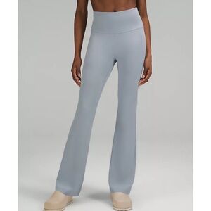 Lululemon Leggings Groove Super-High-Rise Flared Pant Nulu Chambray